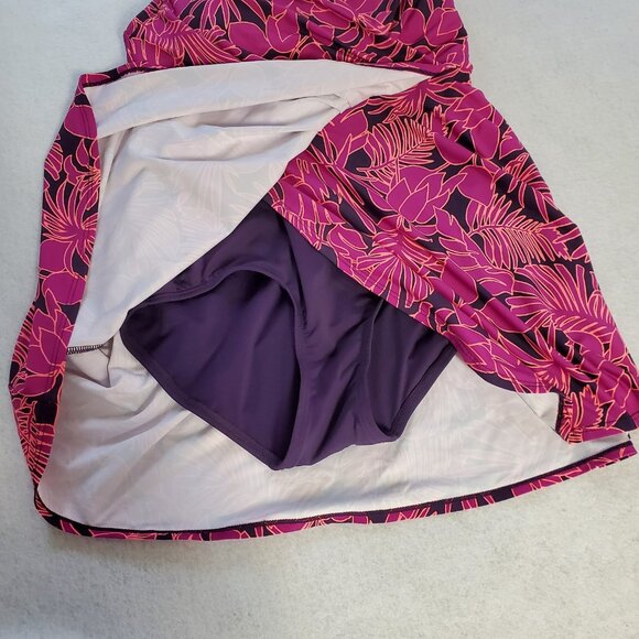 Lands' End Swimsuit One Piece Size S Swimdress UPF 50+ Removable Cups NWT - Picture 4 of 8